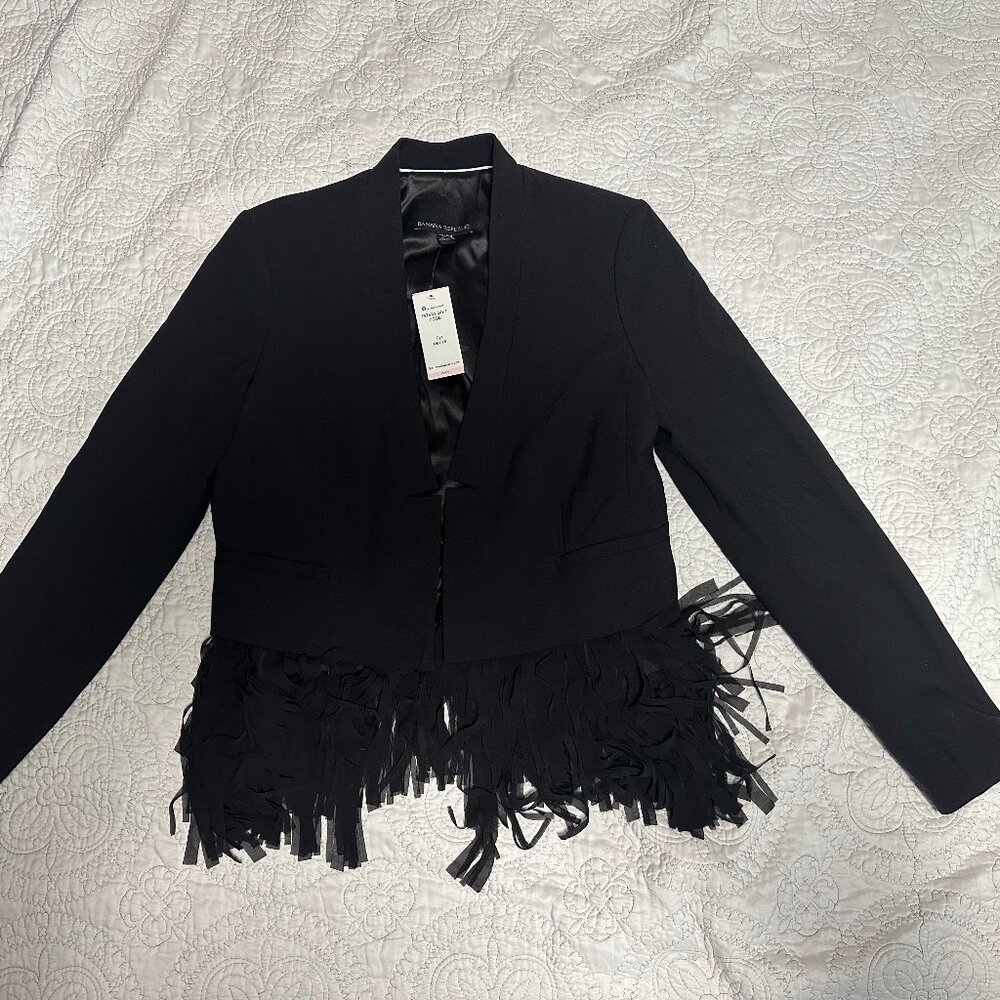 NWT Banana Republic Size 6 Petite Black Fringe